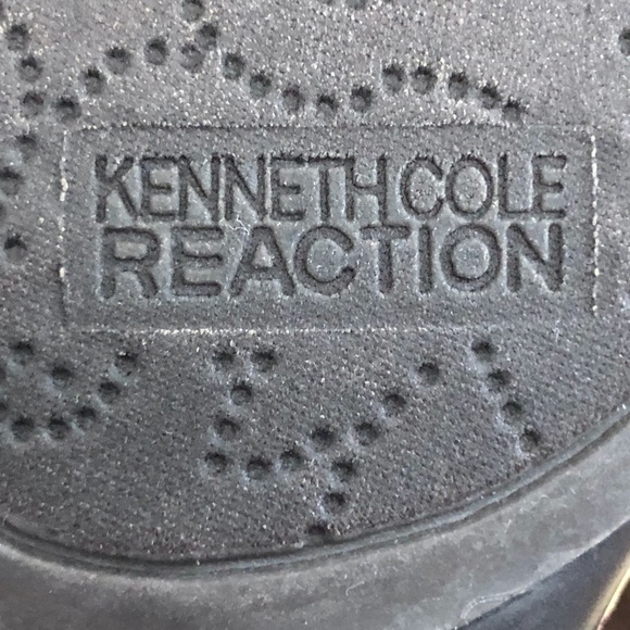 Kenneth Cole Reaction Wedge Sandals - Picture 8 of 16